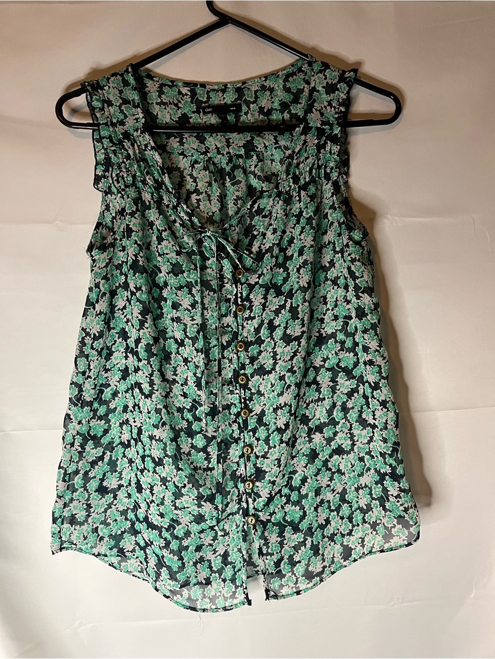 GAP Green and Navy Sleeveless Floral Tie-Front Blouse